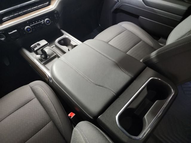 2024 Chevrolet Silverado 1500 LT LT1