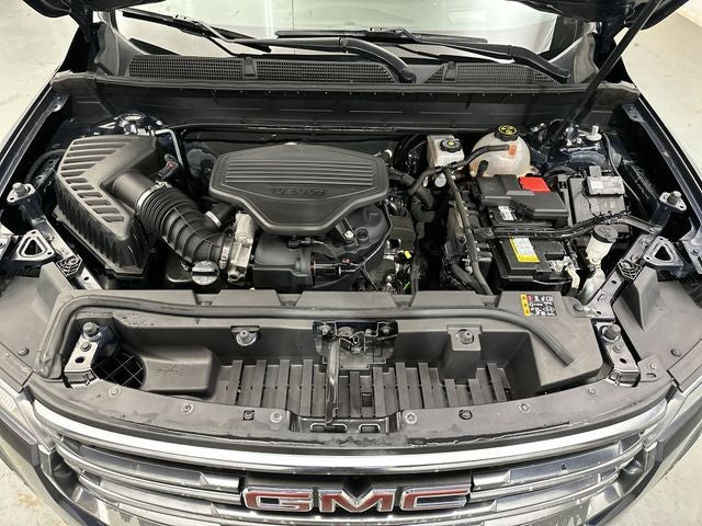 2021 GMC Acadia AT4