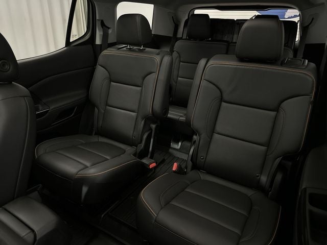 2021 GMC Acadia AT4