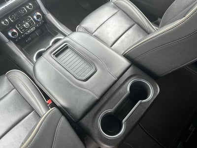 2024 GMC Yukon SLT