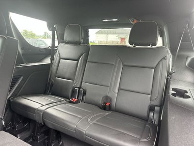 2024 GMC Yukon SLT