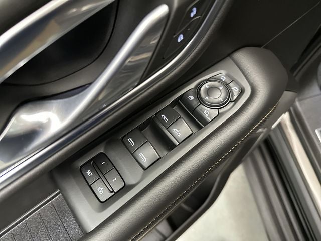 2021 GMC Yukon AT4