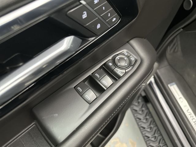 2025 Chevrolet Suburban Z71