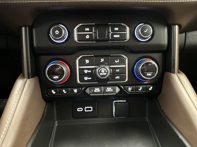 2022 Chevrolet Suburban High Country