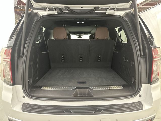 2022 Chevrolet Suburban High Country