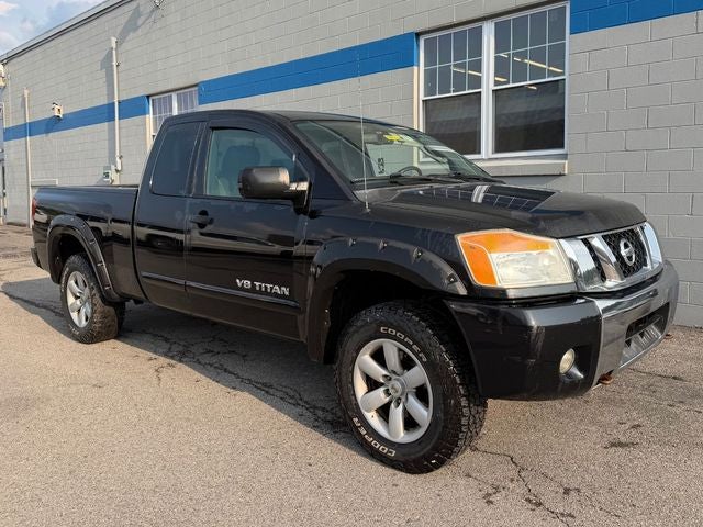 2010 Nissan Titan SE