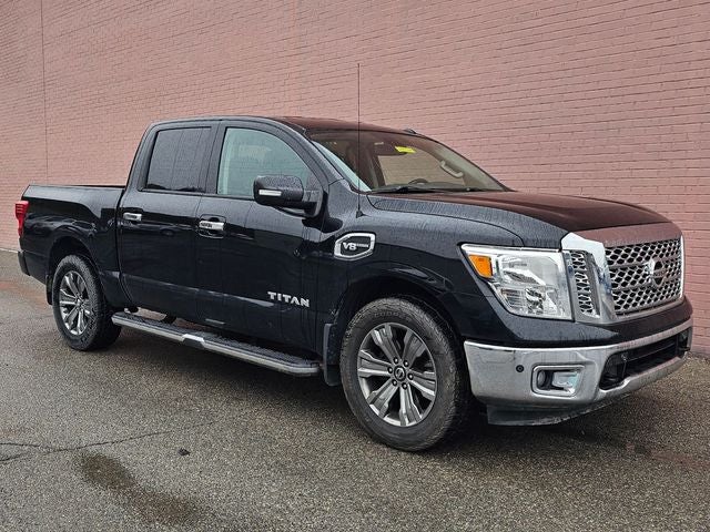 2017 Nissan Titan SV