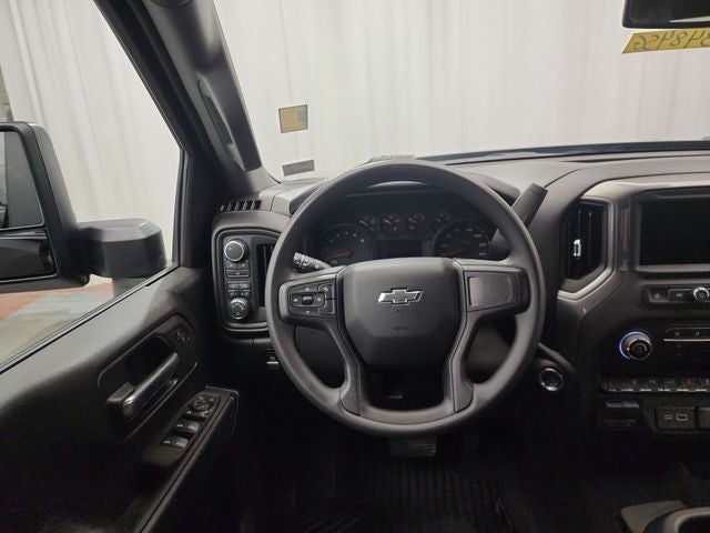 2026 Chevrolet Silverado 2500HD Custom