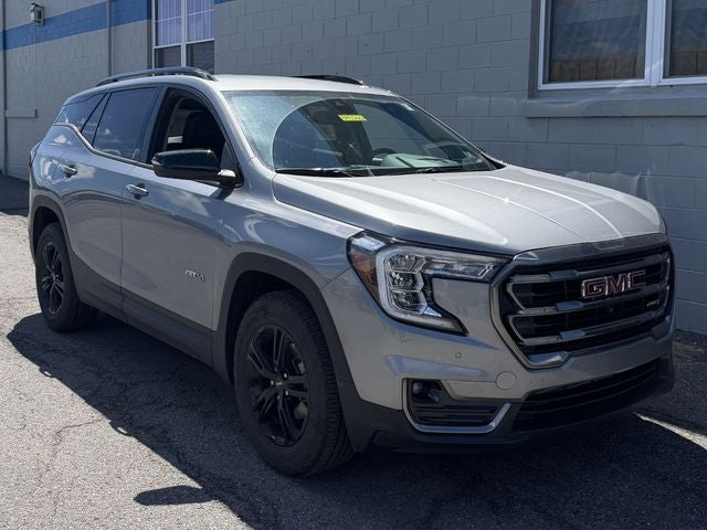 2024 GMC Terrain AT4