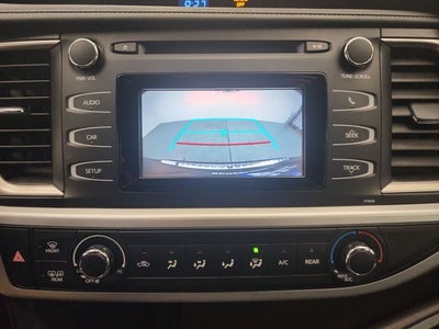 2019 Toyota Highlander LE