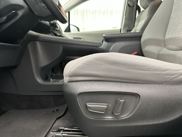 2024 Toyota Sienna LE 8 Passenger