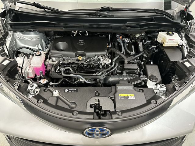 2024 Toyota Sienna LE 8 Passenger