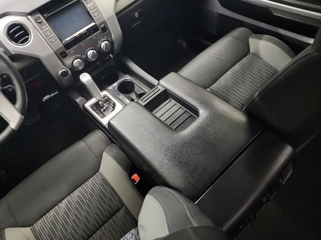 2015 Toyota Tundra SR5