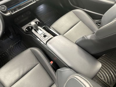 2023 Toyota Prius XLE