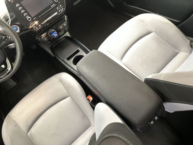 2022 Toyota Prius LE AWD-e