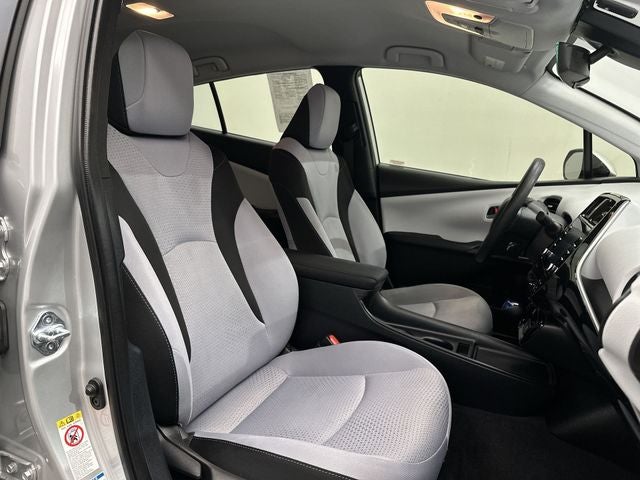 2022 Toyota Prius LE AWD-e