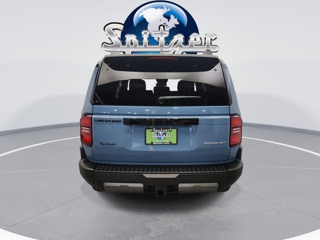 2025 Toyota Land Cruiser Base