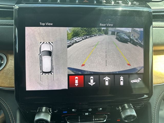 2022 Jeep Grand Cherokee Summit Reserve