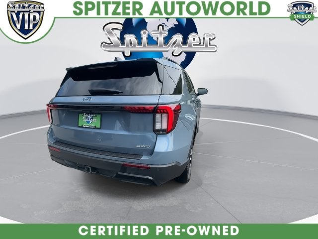 2025 Ford Explorer ST-Line