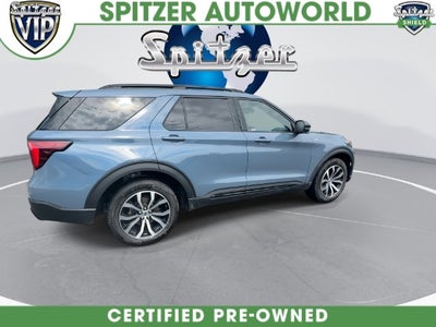 2025 Ford Explorer ST-Line