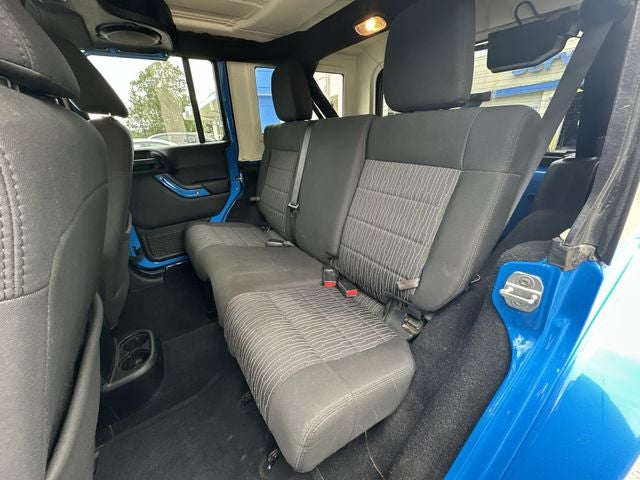 2011 Jeep Wrangler Unlimited Sahara
