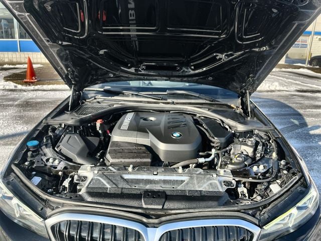 2025 BMW 3 Series 330i xDrive