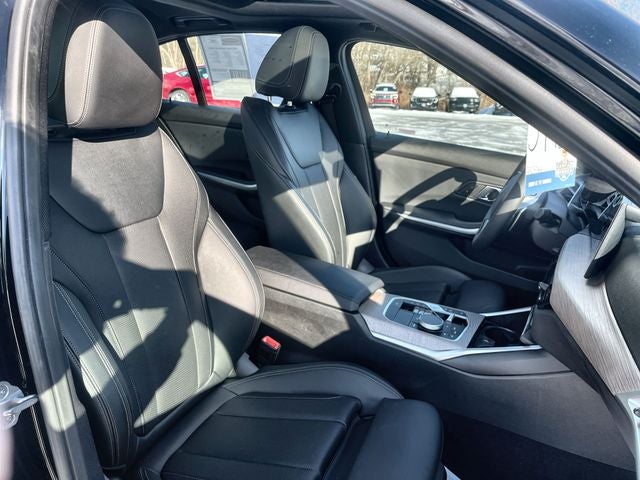 2025 BMW 3 Series 330i xDrive