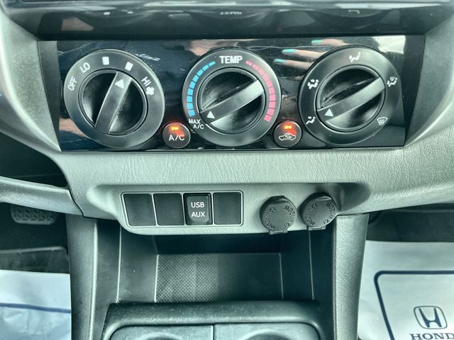 2014 Toyota Tacoma Base V6