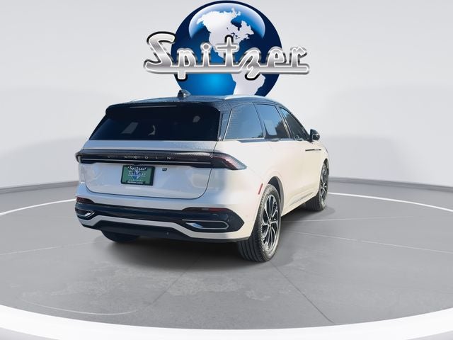 2024 Lincoln Nautilus Reserve