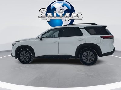 2025 Nissan Pathfinder SV