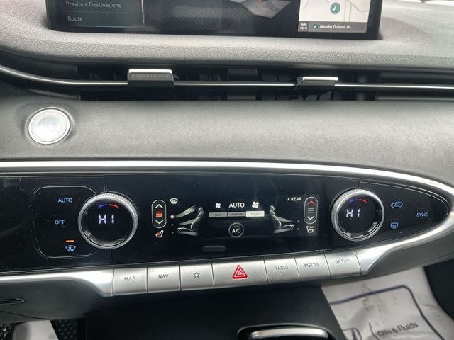 2025 Genesis GV70 2.5T