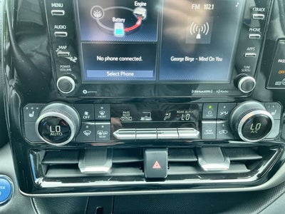 2022 Toyota Highlander Hybrid XLE