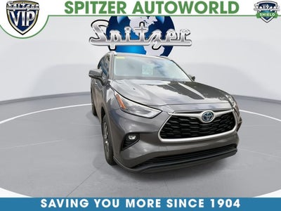 2022 Toyota Highlander Hybrid XLE