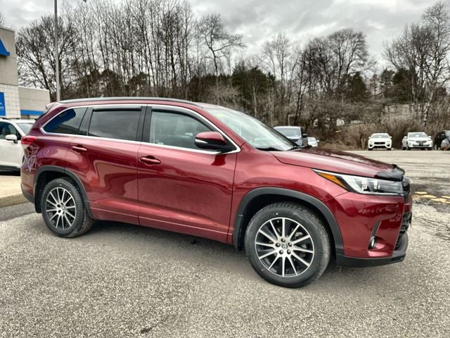 2018 Toyota Highlander SE