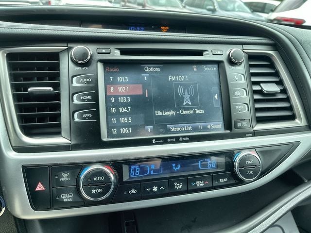 2018 Toyota Highlander SE