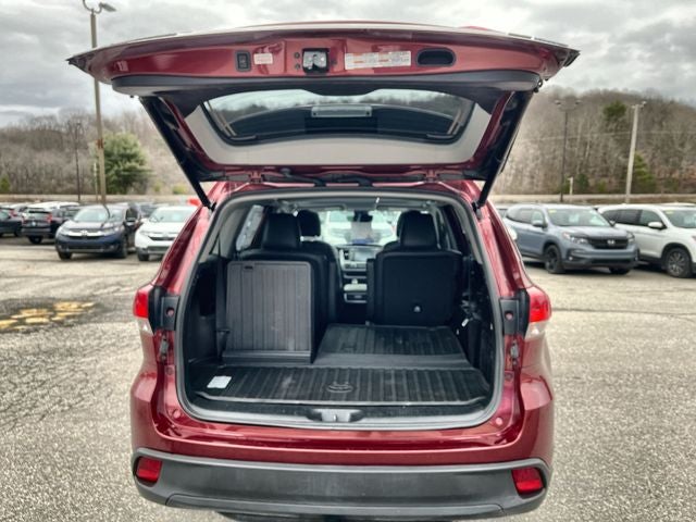 2018 Toyota Highlander SE