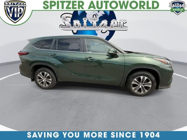 2024 Toyota Highlander XLE