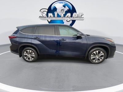 2024 Toyota Highlander XLE