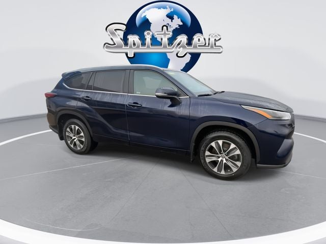 2024 Toyota Highlander XLE