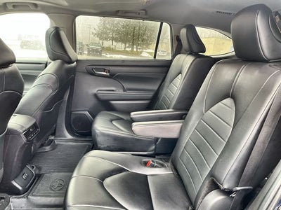 2024 Toyota Highlander XLE