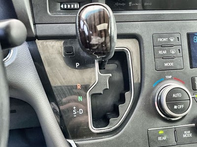 2016 Toyota Sienna XLE