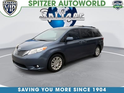 2016 Toyota Sienna XLE