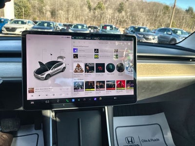 2019 Tesla Model 3 Base
