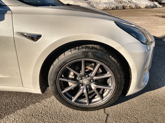 2019 Tesla Model 3 Base