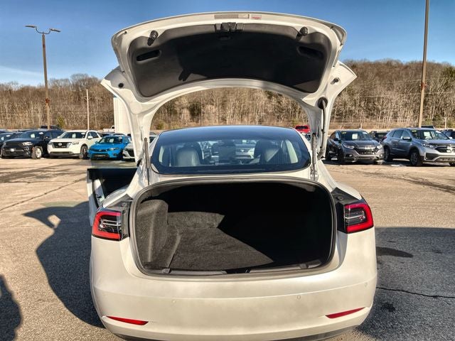 2019 Tesla Model 3 Base