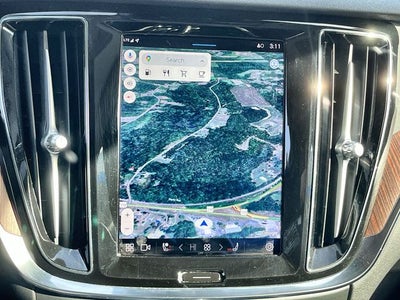 2024 Volvo S60 B5 Plus Dark Theme