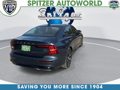 2024 Volvo S60 B5 Plus Dark Theme