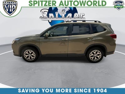 2023 Subaru Forester Premium