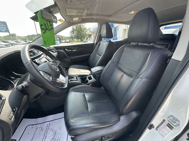 2017 Nissan Rogue Sport SL
