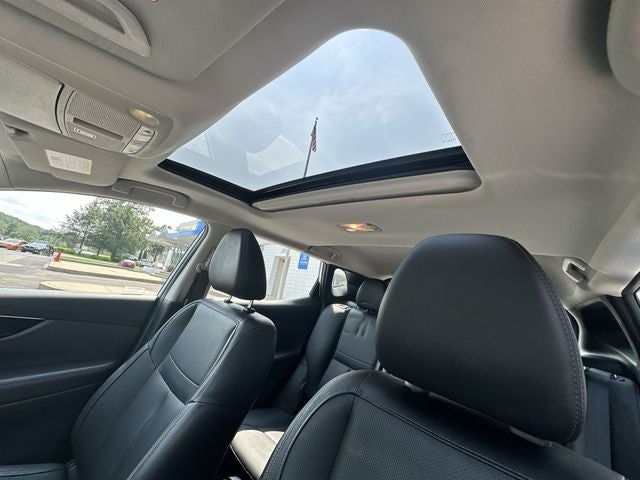 2017 Nissan Rogue Sport SL